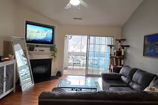 1001 Kingswood Dr, Chapel Hill, NC 27517 - Photo 2