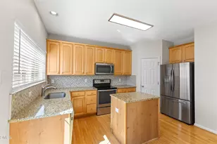 4717 Delta Lake Dr, Raleigh, NC 27612 - Photo 12