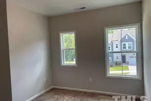 830 Oak Center Dr, Raleigh, NC 27610 - Photo 6