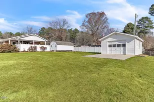 1828 Fletchers Chapel Rd, Durham, NC 27703 - Photo 2