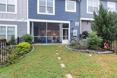 621 Fallon Grove Way, Raleigh, NC 27608 - Photo 20