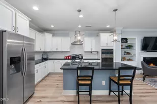 621 Fallon Grove Way, Raleigh, NC 27608 - Photo 6