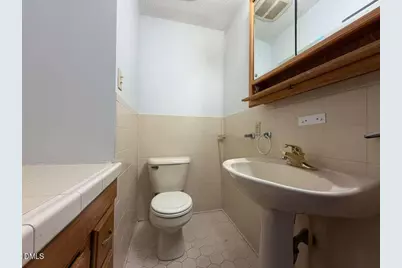 915 E Hudson Avenue, Durham, NC 27704 - Photo 16