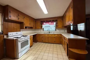 915 E Hudson Ave, Durham, NC 27704 - Photo 8