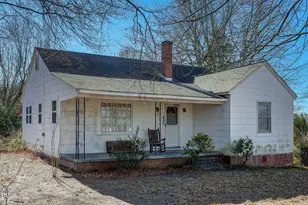 805 E Haggard Ave, Elon, NC 27244 - Photo 4