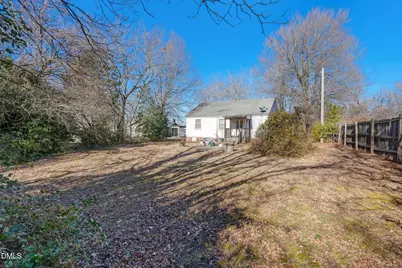 805 E Haggard Avenue, Elon, NC 27244 - Photo 14