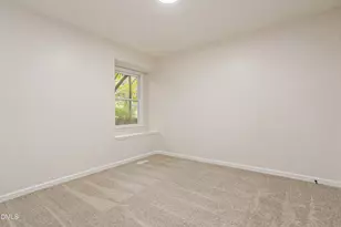 105 Stonelake Ct, Raleigh, NC 27610 - Photo 12