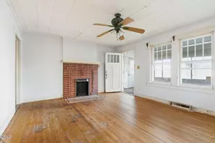 105 S Guthrie Ave, Durham, NC 27703 - Photo 8