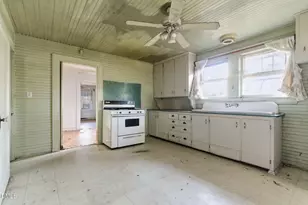 105 S Guthrie Ave, Durham, NC 27703 - Photo 12