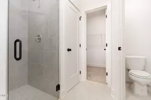 3258 Yorkshire Cir, Sanford, NC 27332 - Photo 6