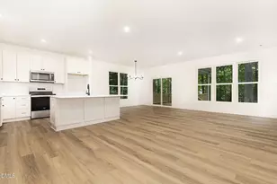 3258 Yorkshire Cir, Sanford, NC 27332 - Photo 8