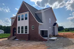 153 Isabelle Vly Dr, Zebulon, NC 27597 - Photo 4