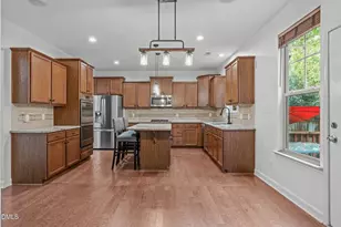 900 Bay Bouquet Ln, Apex, NC 27523 - Photo 14