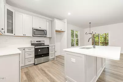 3260 Yorkshire Circle, Sanford, NC 27332 - Photo 4