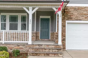 295 Avery Mdws Dr, Smithfield, NC 27577 - Photo 2