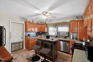 860 Virginia Rd, Marion, NC 28752 - Photo 12