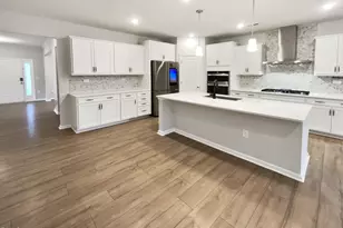 3000 Adencrest Pl, Fuquay Varina, NC 27526 - Photo 2