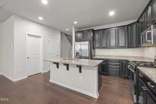 2521 Sunnybranch Ln, Apex, NC 27523 - Photo 8