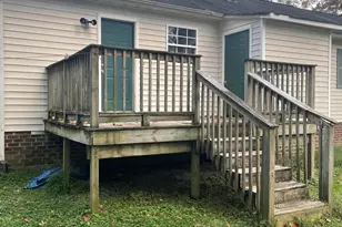 117 E Glenn St, Zebulon, NC 27597 - Photo 4