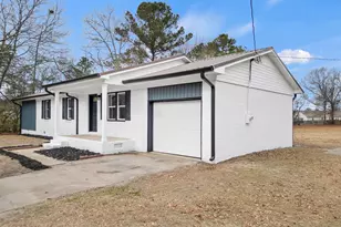 6010 Muscat Rd, Hope Mills, NC 28348 - Photo 6