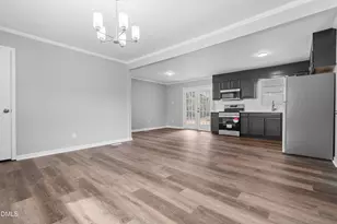 6010 Muscat Rd, Hope Mills, NC 28348 - Photo 8