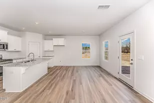 146 Starlet Rdg Wy, Clayton, NC 27520 - Photo 4