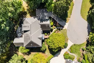 3901 Orchard Point Ct, Apex, NC 27539 - Photo 2