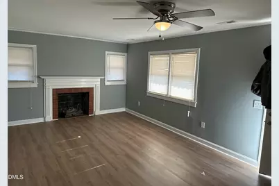 421 E Morisey Boulevard, Clinton, NC 28328 - Photo 1