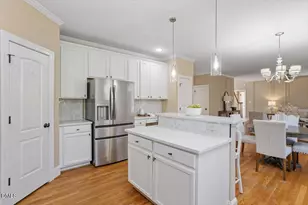 2512 Thurrock Dr, Apex, NC 27539 - Photo 16
