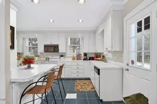 2064 Oxford Rd, Henderson, NC 27536 - Photo 16