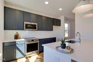 400 Blackwell Dr, Chapel Hill, NC 27514 - Photo 12