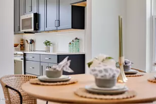 400 Blackwell Dr, Chapel Hill, NC 27514 - Photo 18