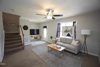 208 Wimbledon Court, Clayton, NC 27520 - Photo 4