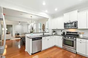 9201 Wooden Rd, Raleigh, NC 27617 - Photo 10