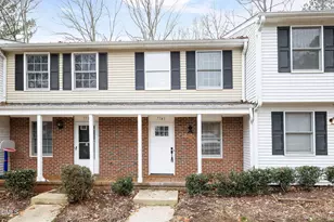 7741 Kingsberry Ct, Raleigh, NC 27615 - Photo 2
