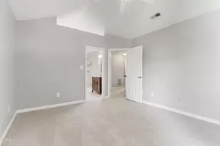 107 Ethans Glen Ct, Cary, NC 27513 - Photo 18