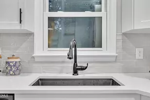 8801 Valley Hill Ct, Apex, NC 27539 - Photo 20