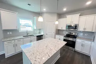 9200 Byron Ct, Bailey, NC 27807 - Photo 8