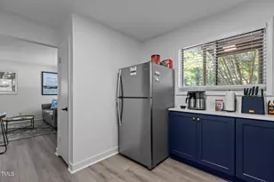 1 Shepherd Ln, Chapel Hill, NC 27514 - Photo 8