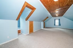 102 Joel Ct, Cary, NC 27513 - Photo 12