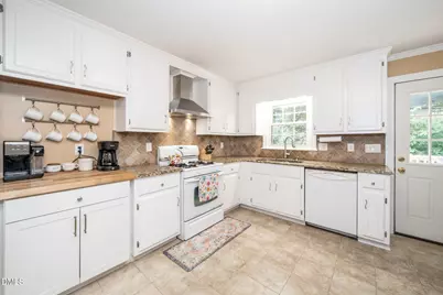 102 Joel Court, Cary, NC 27513 - Photo 2