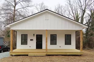 303 Knolls St, Chapel Hill, NC 27516 - Photo 1