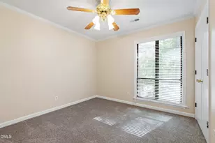 105 Tracy Ct, Cary, NC 27513 - Photo 20
