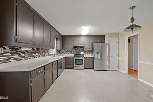 1806 Chevelle St, Raleigh, NC 27607 - Photo 14