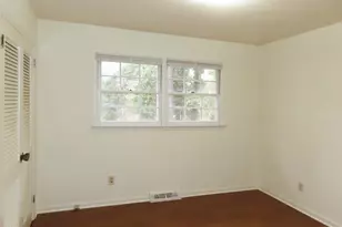 200 Bennington Dr, Chapel Hill, NC 27516 - Photo 14