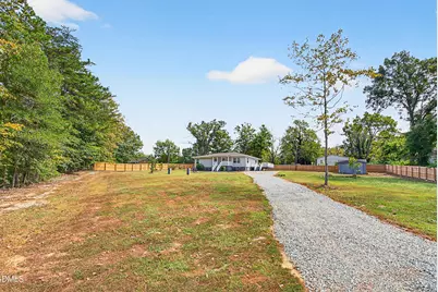 200 Cornelius Street, Hillsborough, NC 27278 - Photo 2