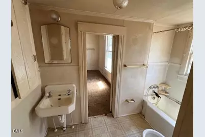 1125 Beacon Avenue, Henderson, NC 27536 - Photo 14