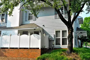 1402 Barton Pl Dr, Raleigh, NC 27608 - Photo 24