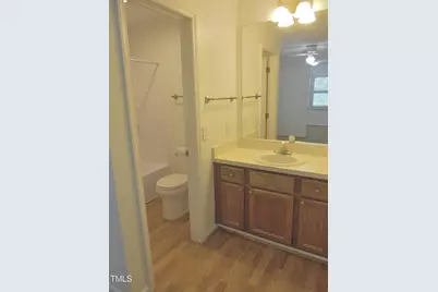 1402 Barton Place Drive, Raleigh, NC 27608 - Photo 20