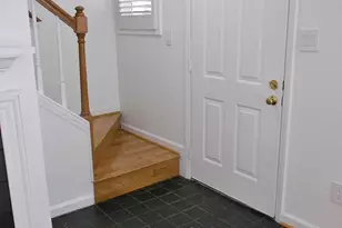 1402 Barton Pl Dr, Raleigh, NC 27608 - Photo 2